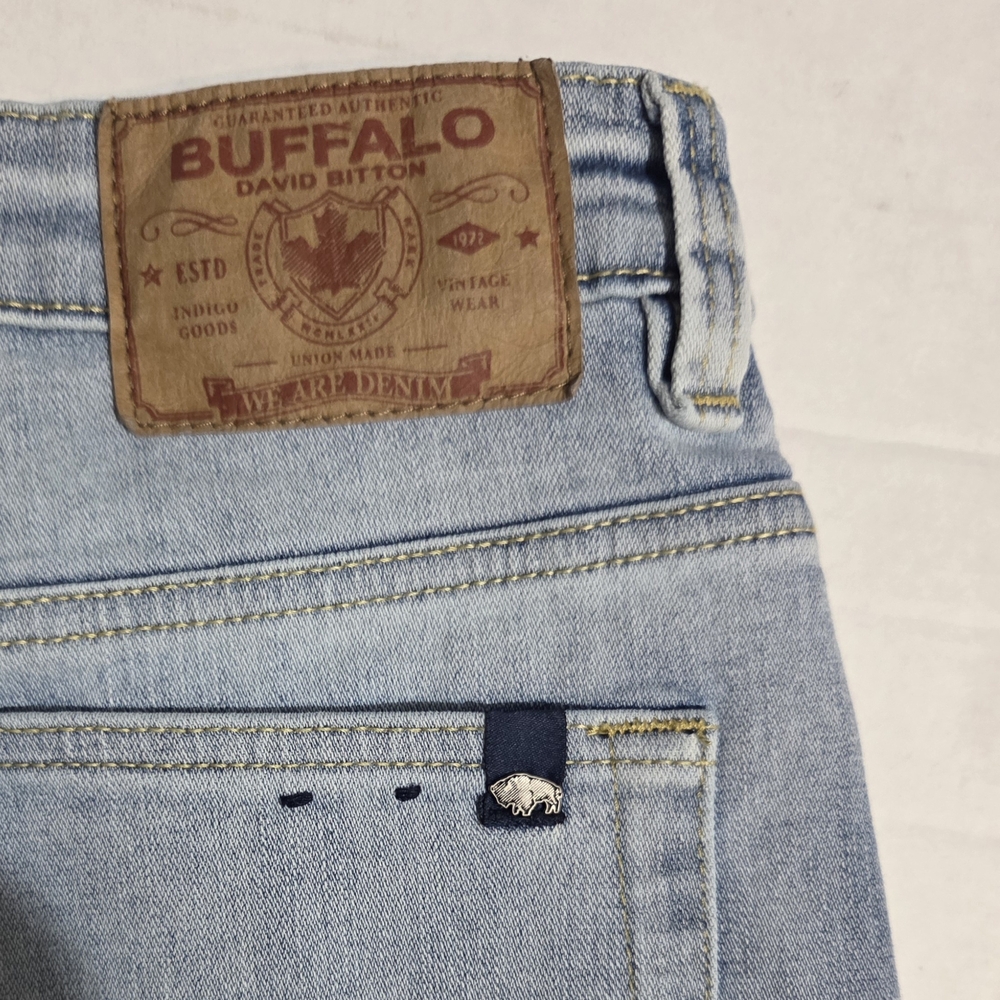 Buffalo David Bitton Size 16 - 32 X 34 Women's Highrise Vintage Light Blue Jeans